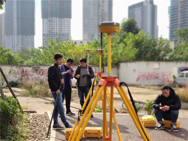 建筑路桥测量学习施工仪器培训班